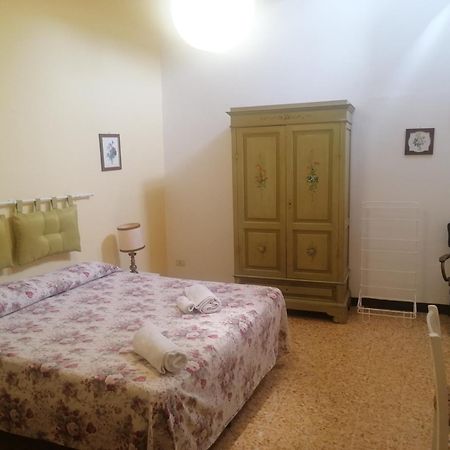 Casa Di Osio Acomodação com café da manhã Siena Exterior foto